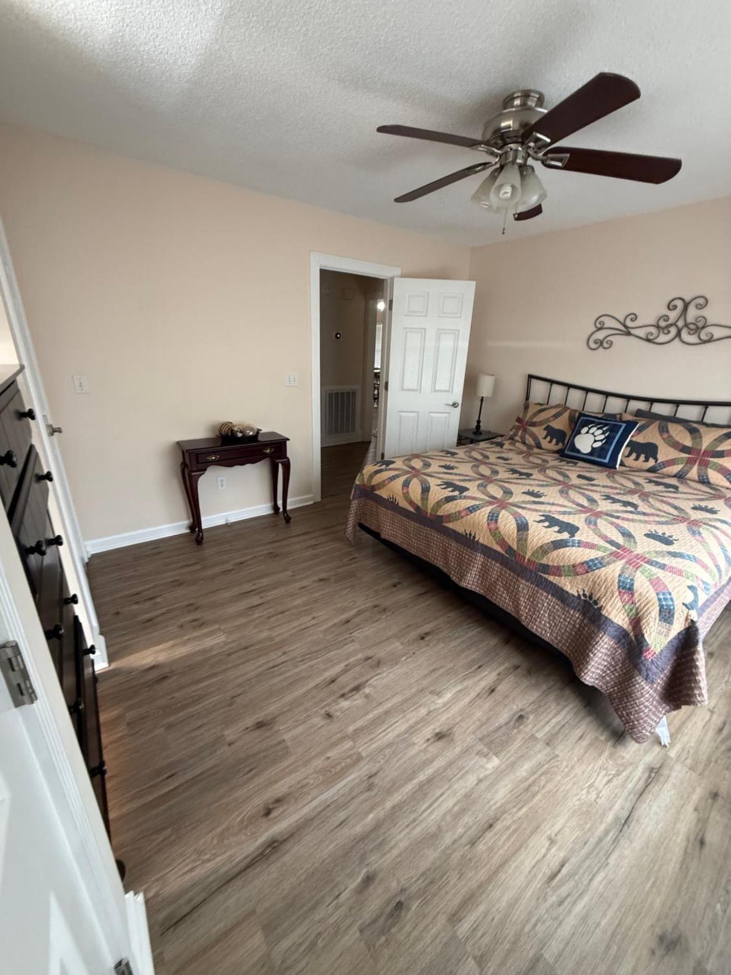 Bears Valley Inn: Attraction-Adjacent with Private Pool Club Sevierville Exterior photo